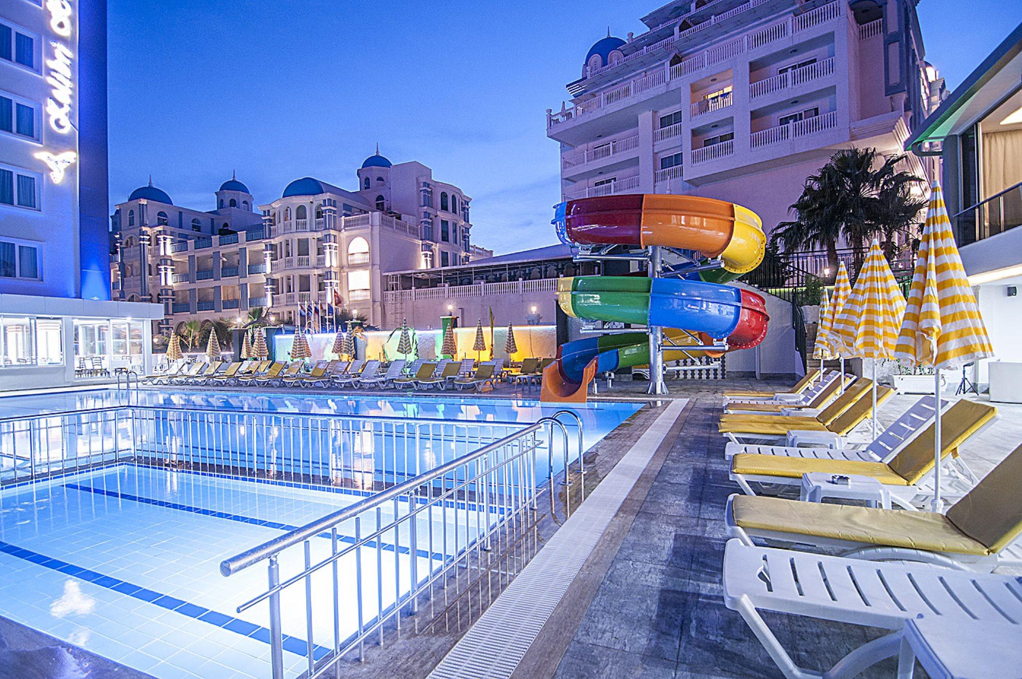 Kolibri Hotel เอาซัลลาร์ ภายนอก รูปภาพ